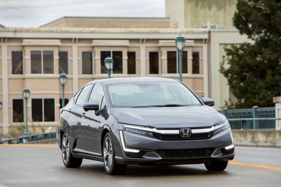  Honda Clarity Plug-In Hybrid 2017 года  (NA) (фото 7 из 84)